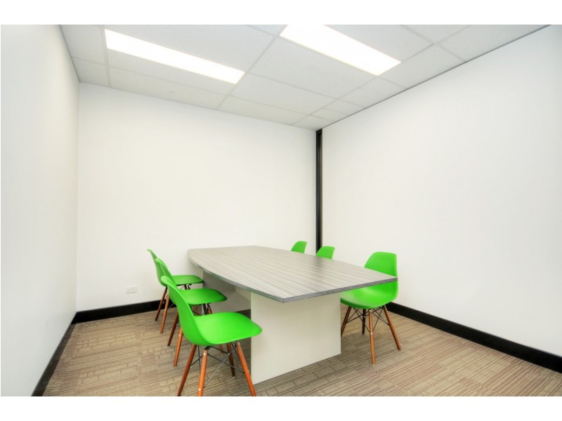 Serviced Offices/64 Frank Street, Labrador QLD 4215