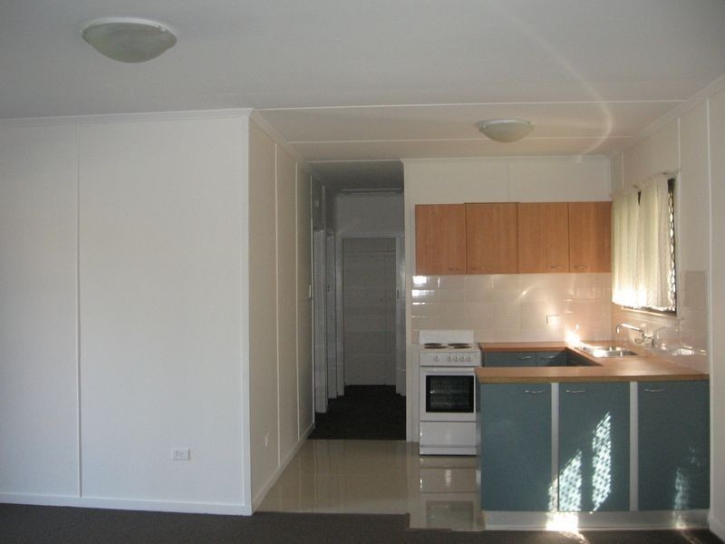 36 Loder Street, Biggera Waters QLD 4216