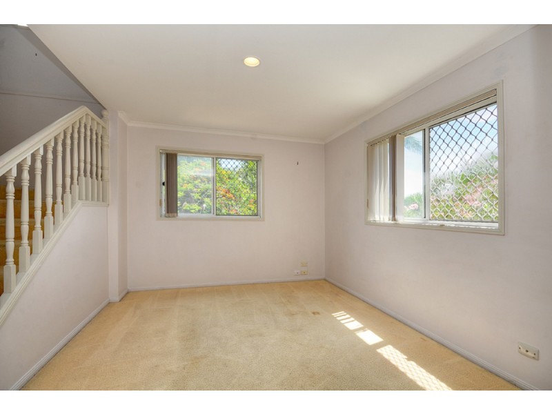 5/61 Imperial Parade, Labrador QLD 4215