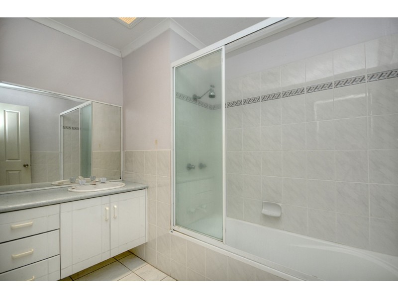 5/61 Imperial Parade, Labrador QLD 4215