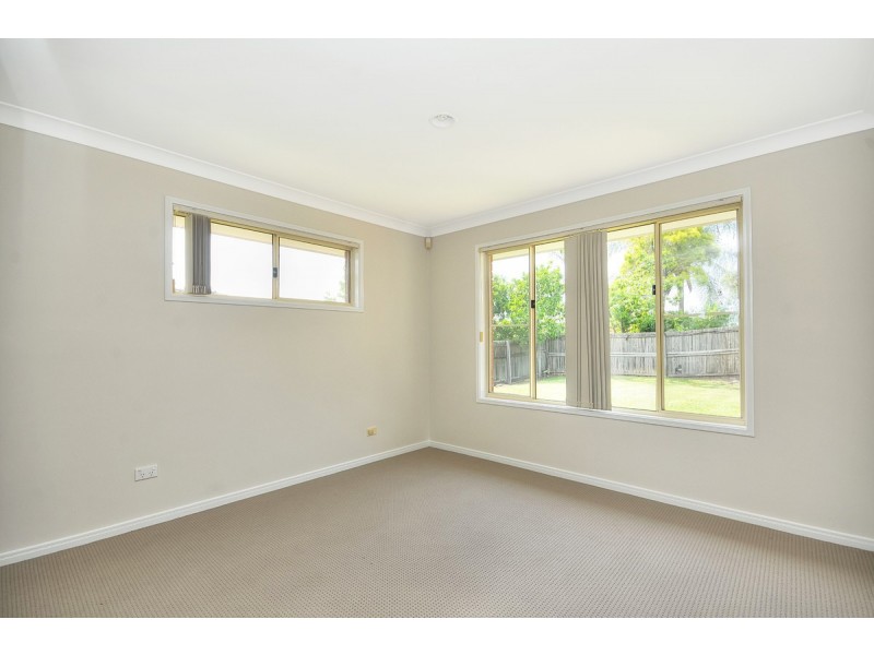 12 Forest Hills Court, Parkwood QLD 4214