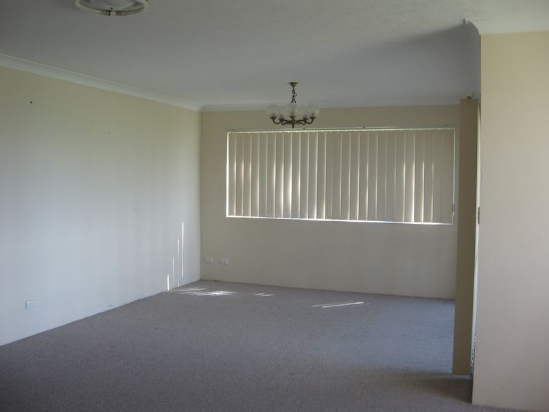 2/500 Marine Parade, Labrador QLD 4215