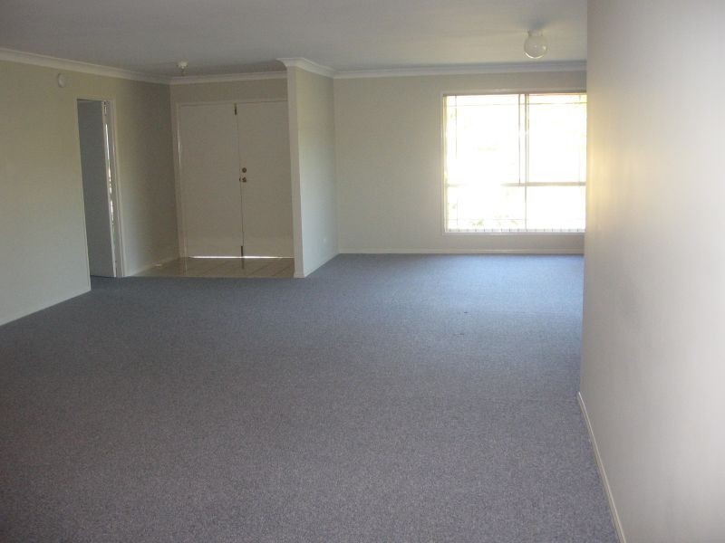 10 Driftwood Place, Arundel QLD 4214