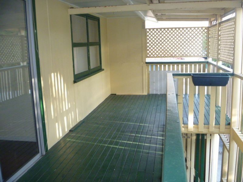 90 Brighton Street, Biggera Waters QLD 4216