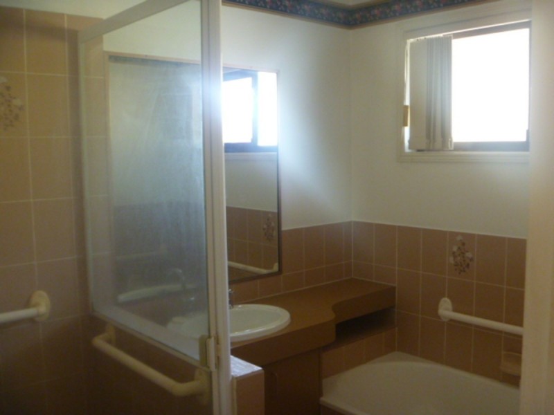 1/7 Burwood Court, Labrador QLD 4215