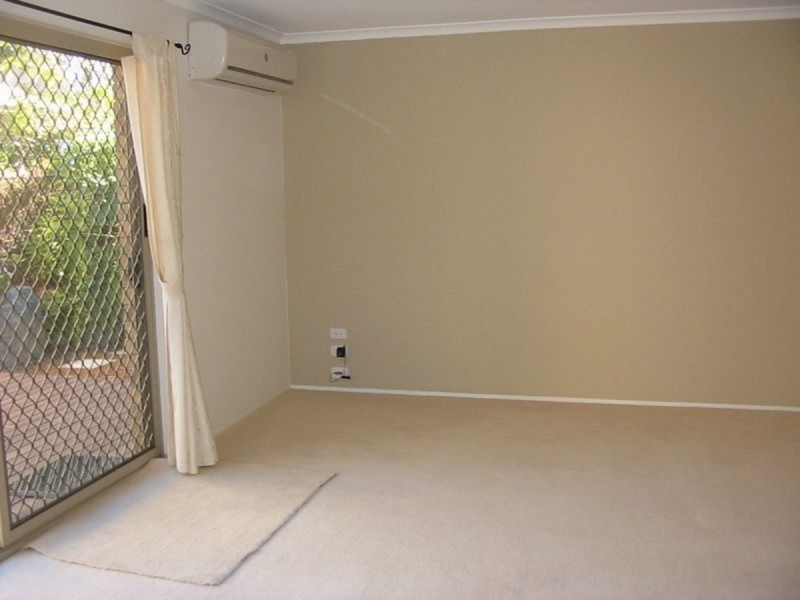 1/4 Goldwyn Way, Oxenford QLD 4210