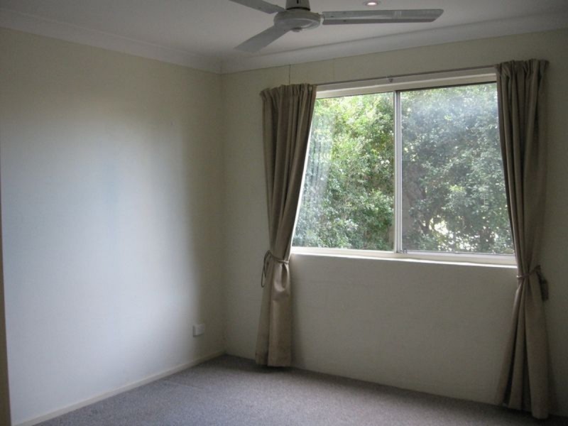 1B/30 Harley Street, Labrador QLD 4215