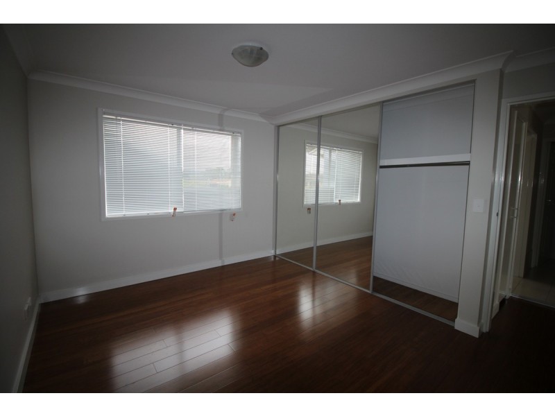 12/111 Frank Street, Labrador QLD 4215
