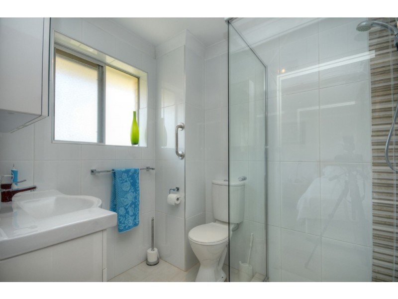 6/216 Marine Parade, Labrador QLD 4215