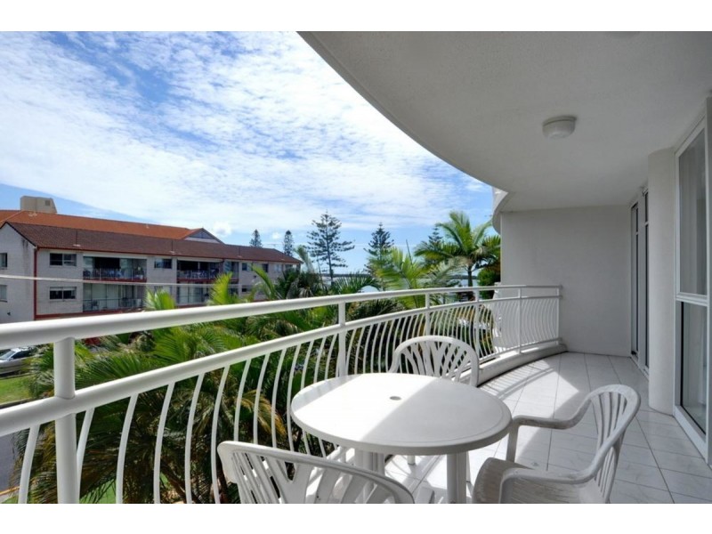 35/510 Marine Parade, Biggera Waters QLD 4216