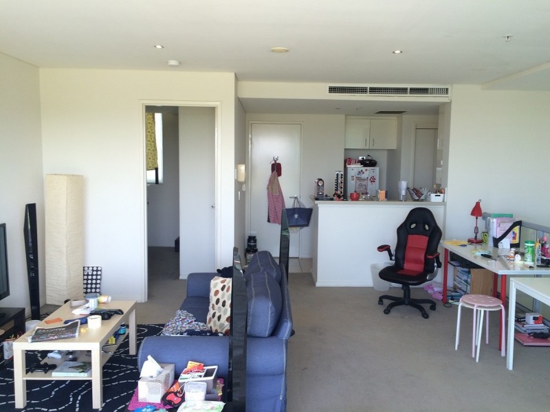 512/1 Como Crescent, Southport QLD 4215