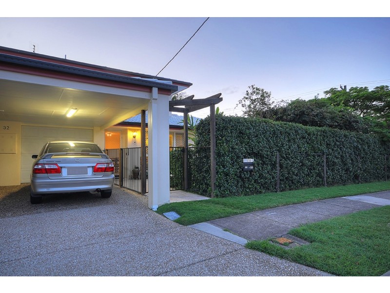 1/32 Burrows Street, Biggera Waters QLD 4216