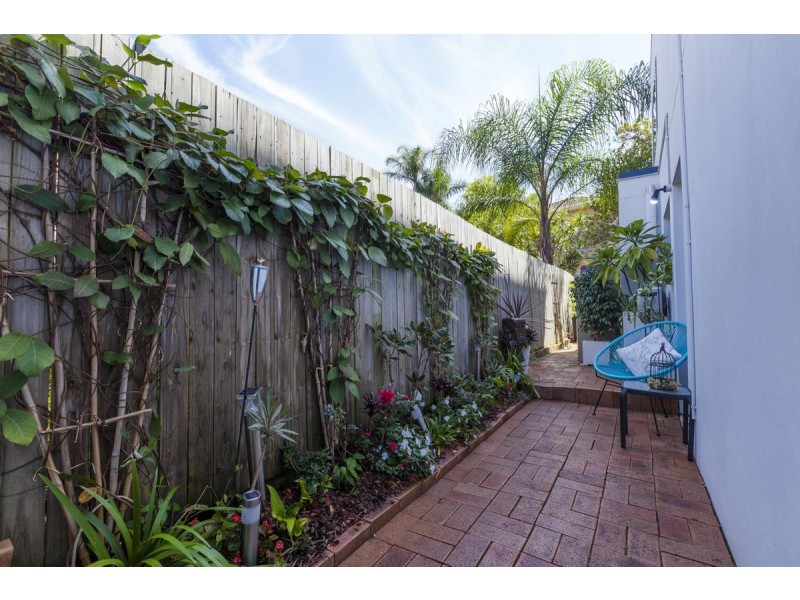 3/20 Madang Crescent, Runaway Bay QLD 4216