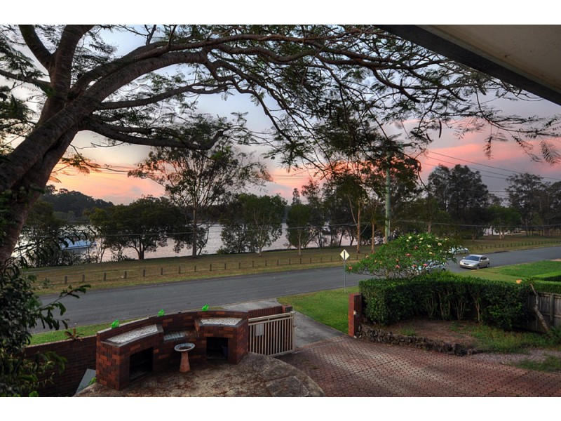 35 Pinnaroo Street, Hope Island QLD 4212