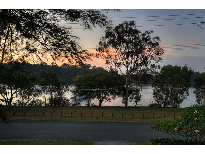 35 Pinnaroo Street, Hope Island QLD 4212