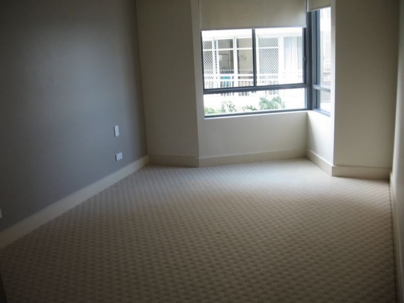 8/508 Marine Parade, Biggera Waters QLD 4216