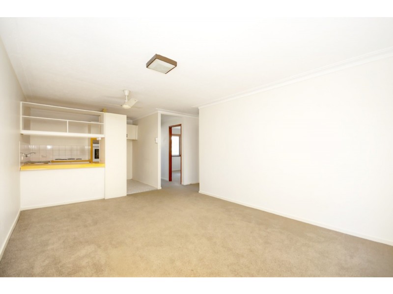 7/91 Queen Street, Southport QLD 4215