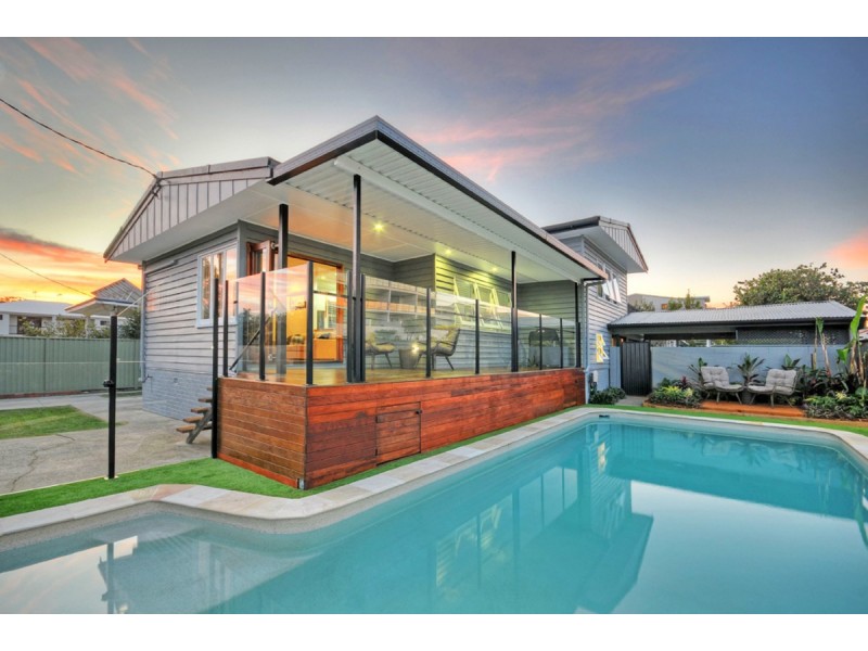 14 Bath Street, Labrador QLD 4215