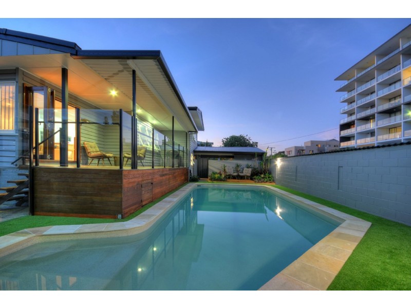 14 Bath Street, Labrador QLD 4215