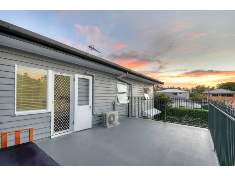 14 Bath Street, Labrador QLD 4215