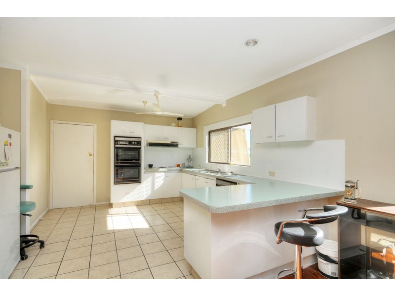 152 Turpin Road, Labrador QLD 4215