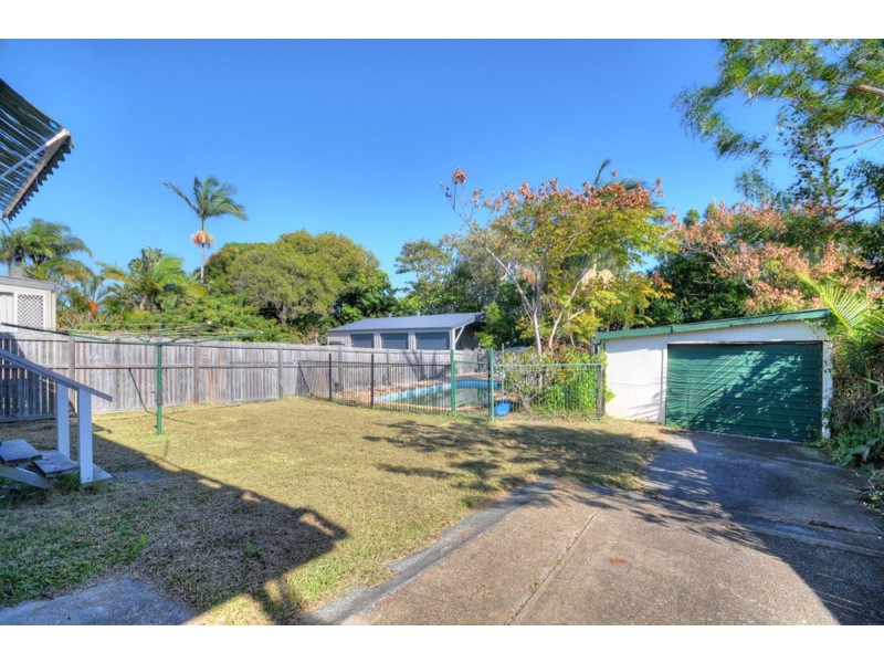 152 Turpin Road, Labrador QLD 4215