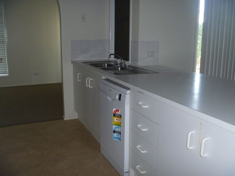 23 Village Way, Oxenford QLD 4210