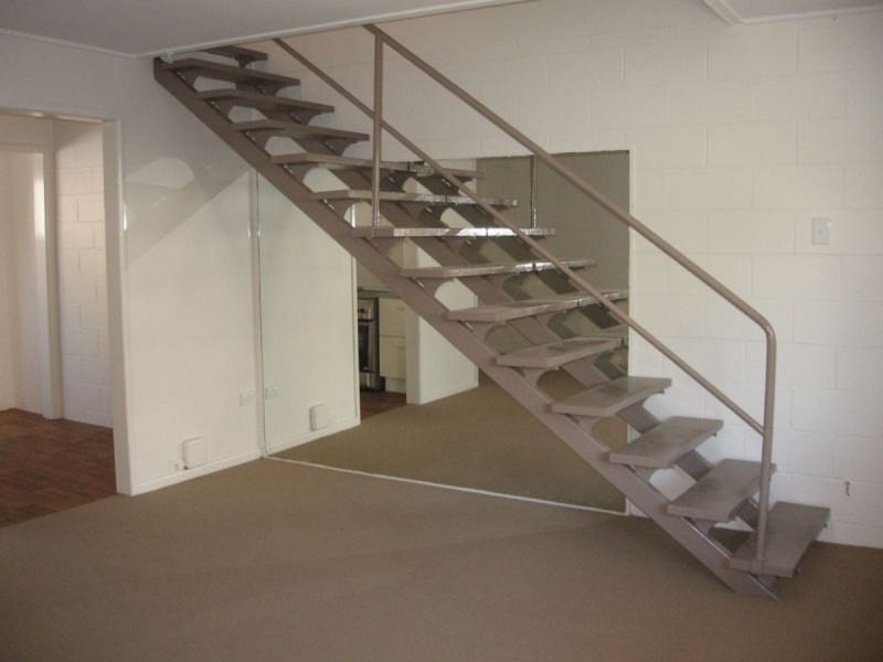 1/18 Oleander Avenue, Biggera Waters QLD 4216