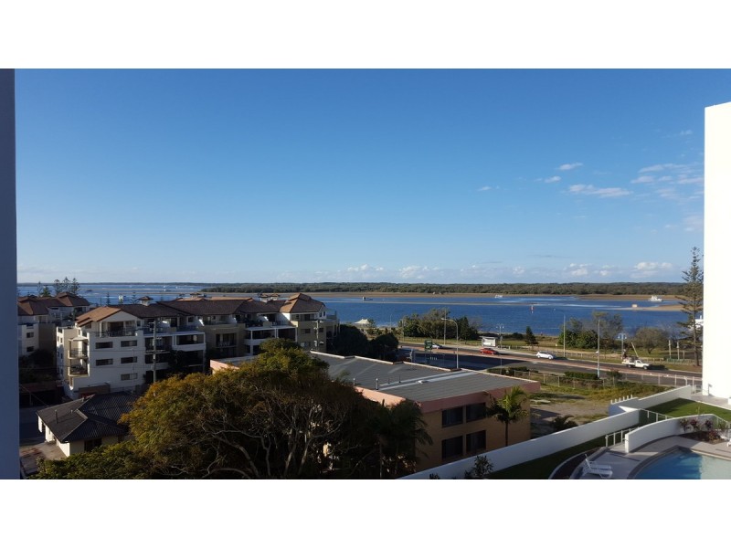 612/17 Bath Street, Labrador QLD 4215