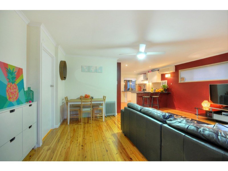 31 Kuranga Avenue, Southport QLD 4215