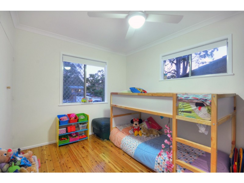 31 Kuranga Avenue, Southport QLD 4215