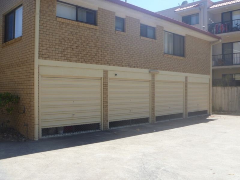 5/4 Broad Street, Labrador QLD 4215