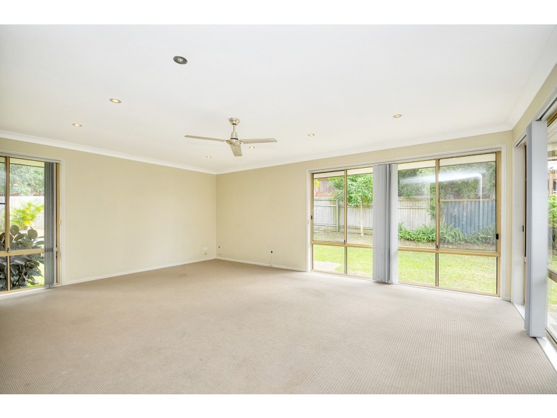 79 Parkwood Boulevard, Parkwood QLD 4214