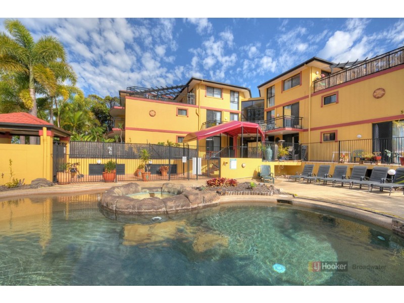 17/10-12 Bath Street, Labrador QLD 4215