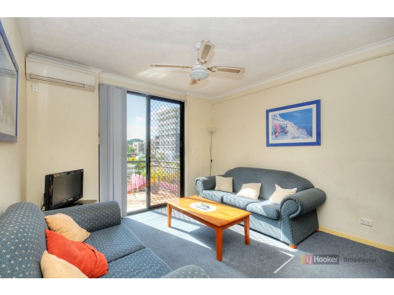 17/10-12 Bath Street, Labrador QLD 4215