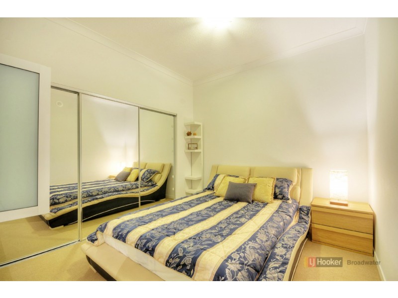 404/15 Compass Drive, Biggera Waters QLD 4216