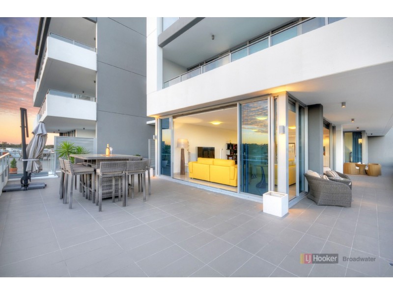 404/15 Compass Drive, Biggera Waters QLD 4216