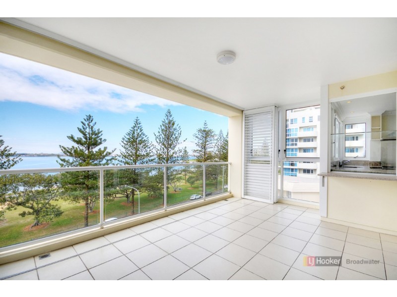 501/212 Marine Parade, Labrador QLD 4215