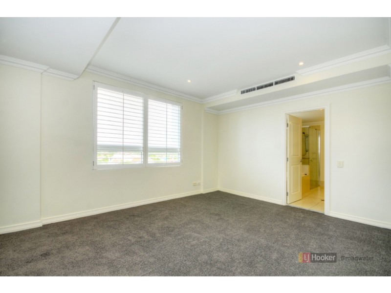 501/212 Marine Parade, Labrador QLD 4215