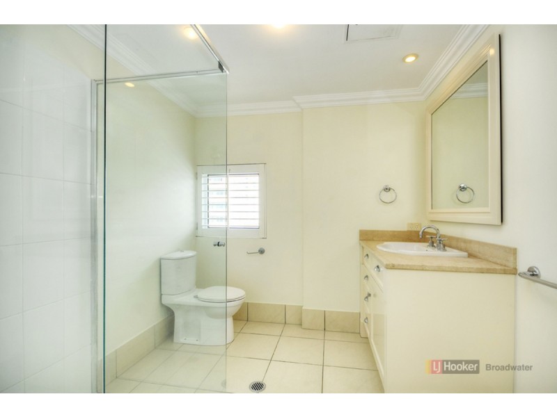 501/212 Marine Parade, Labrador QLD 4215