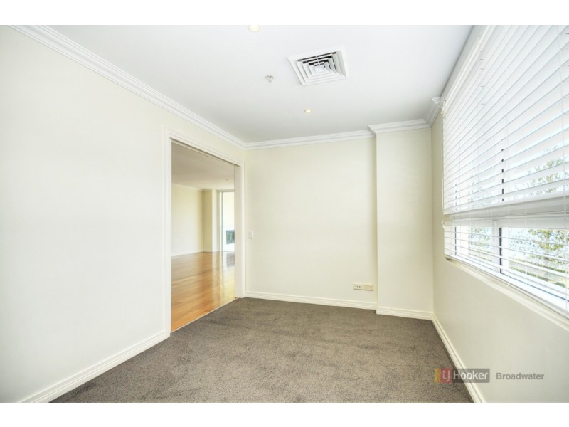 501/212 Marine Parade, Labrador QLD 4215