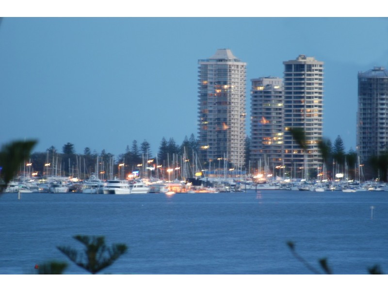501/212 Marine Parade, Labrador QLD 4215