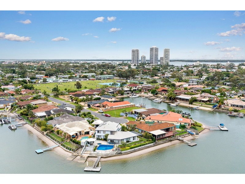 31201/5 Harbour Side Court, Biggera Waters QLD 4216