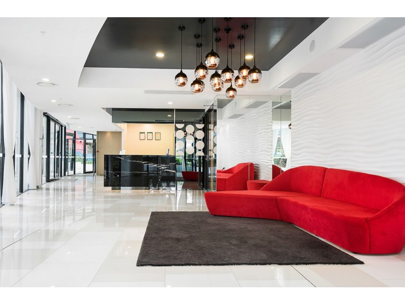 31201/5 Harbour Side Court, Biggera Waters QLD 4216