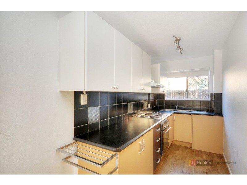 1/59 Bayview Street, Runaway Bay QLD 4216