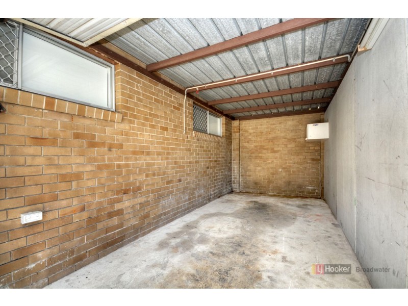 1/59 Bayview Street, Runaway Bay QLD 4216