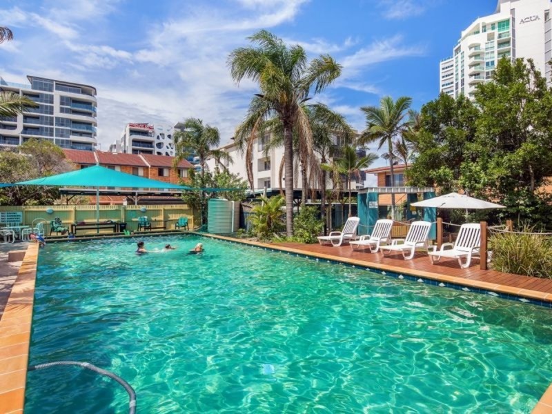 32/125 Frank Street, Labrador QLD 4215