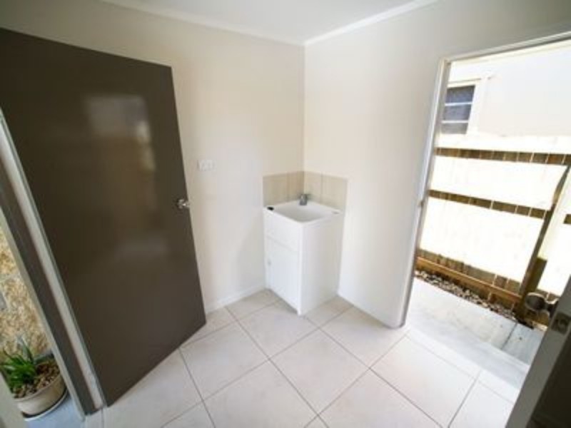 2/31 Brisbane Road, Biggera Waters QLD 4216