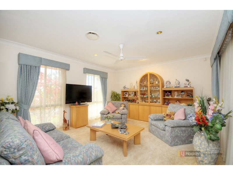 12 Essendon Close, Arundel QLD 4214