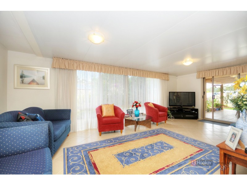 12 Essendon Close, Arundel QLD 4214